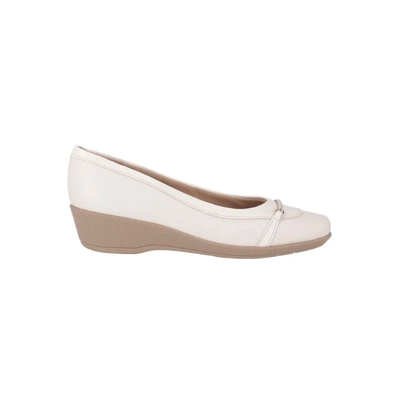 Sapato Anabela Piccadilly Detalhe Metal Feminino