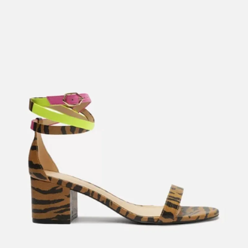 Sandália Animal Print Salto Bloco Arezzo