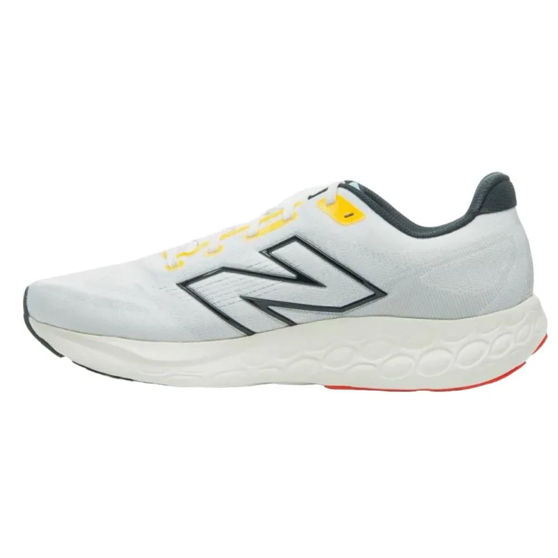 Tenis New Balance Fresh Foam 680v8 Branco/preto 041