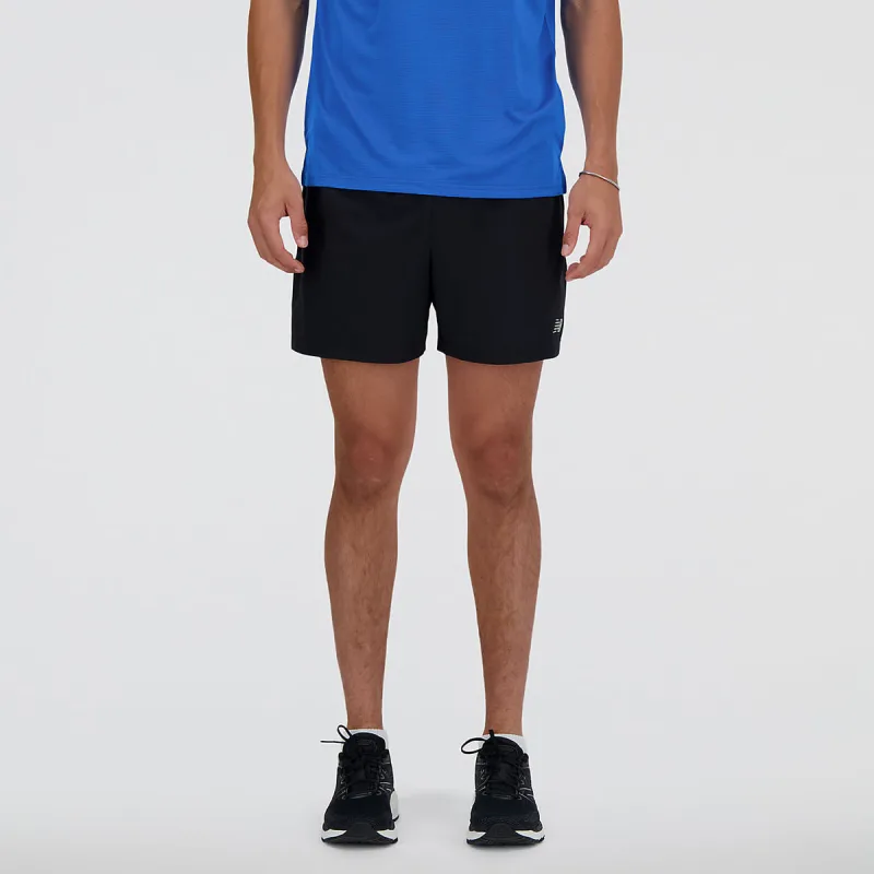 Shorts Sport Essentials - 5" Masculino - New Balance - Confecção