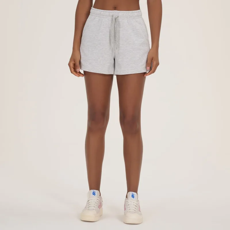 Shorts Essentials Feminino - New Balance - Confecção