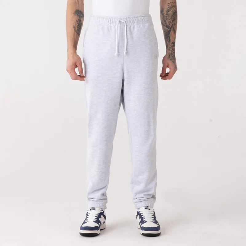 Calça Athletics Small Logo Masculina - New Balance - Confecção