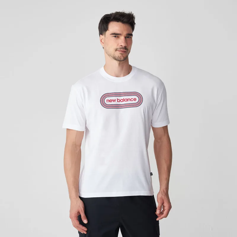 Camiseta Track Masculina - New Balance - Confecção