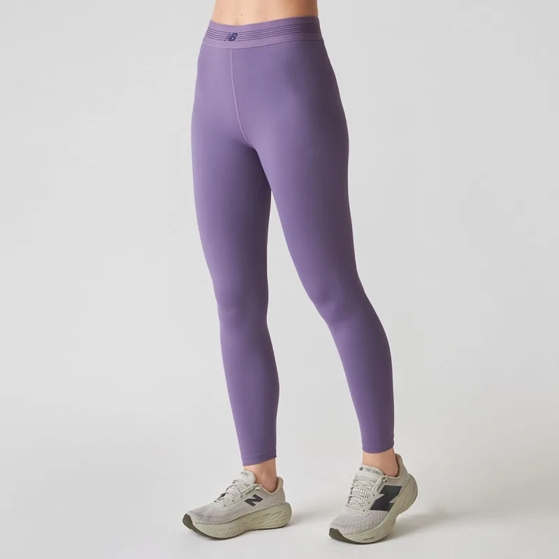 Legging Ac Feminina - New Balance - Confecção