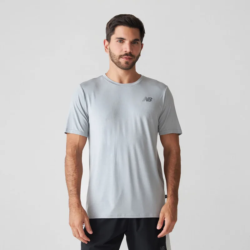 Camiseta Active Logo Masculina - New Balance - Confecção