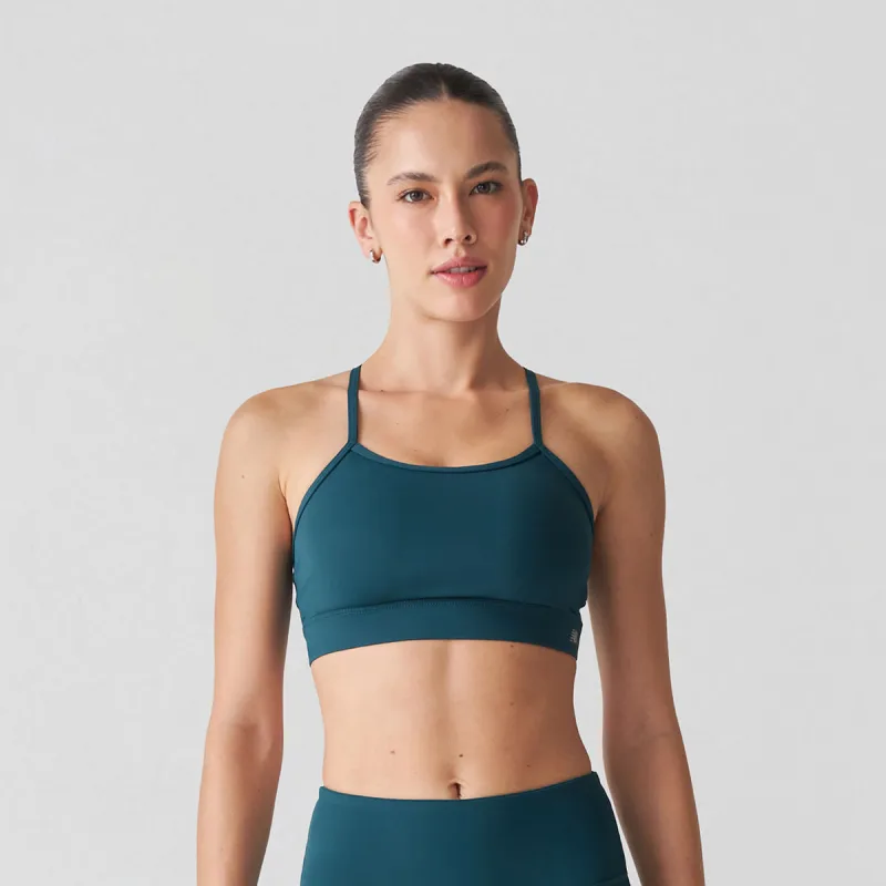 Top Basic Yoga Feminino - New Balance - Confecção