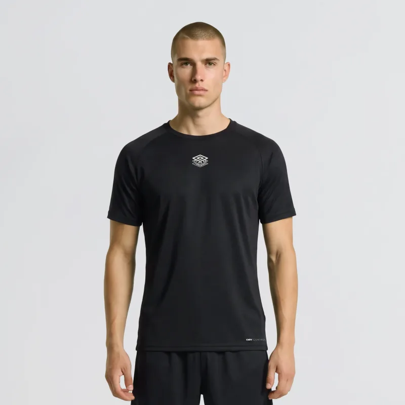 Camisa Masculina Umbro Essential Ii - Umbro - Confecção