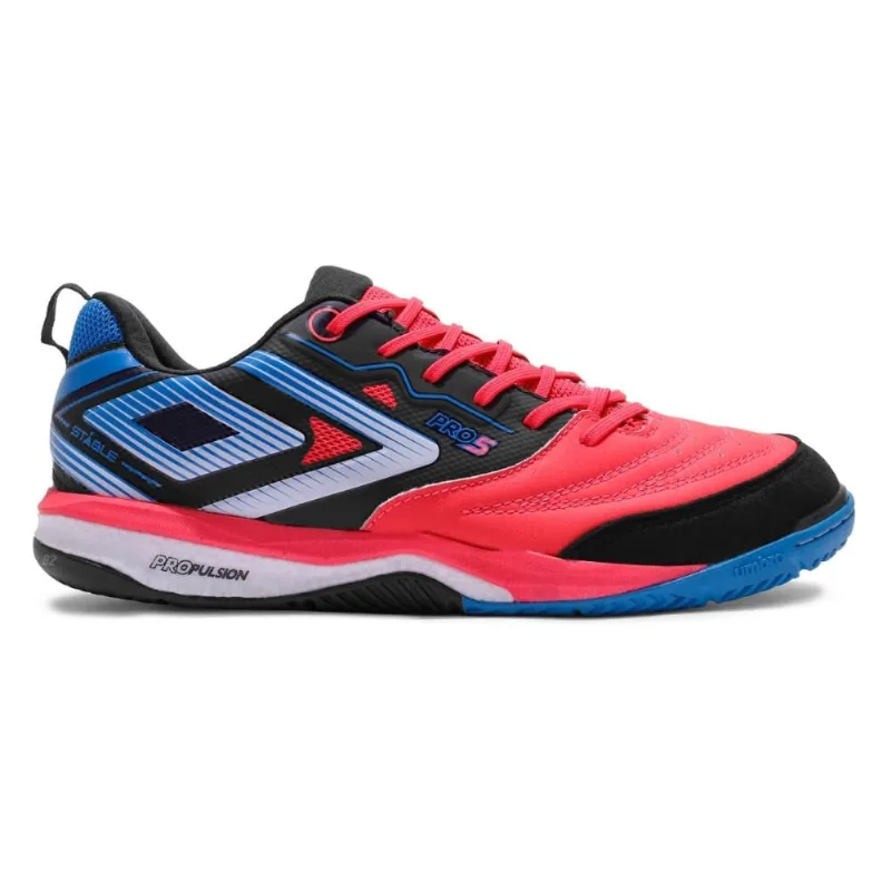 Chuteira Futsal Umbro Pro 5 Stable Masculina 46 / Preto / Coral