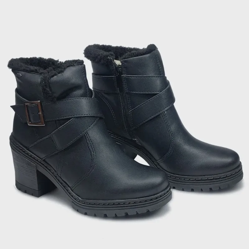 Bota dakota com pelo cano curto