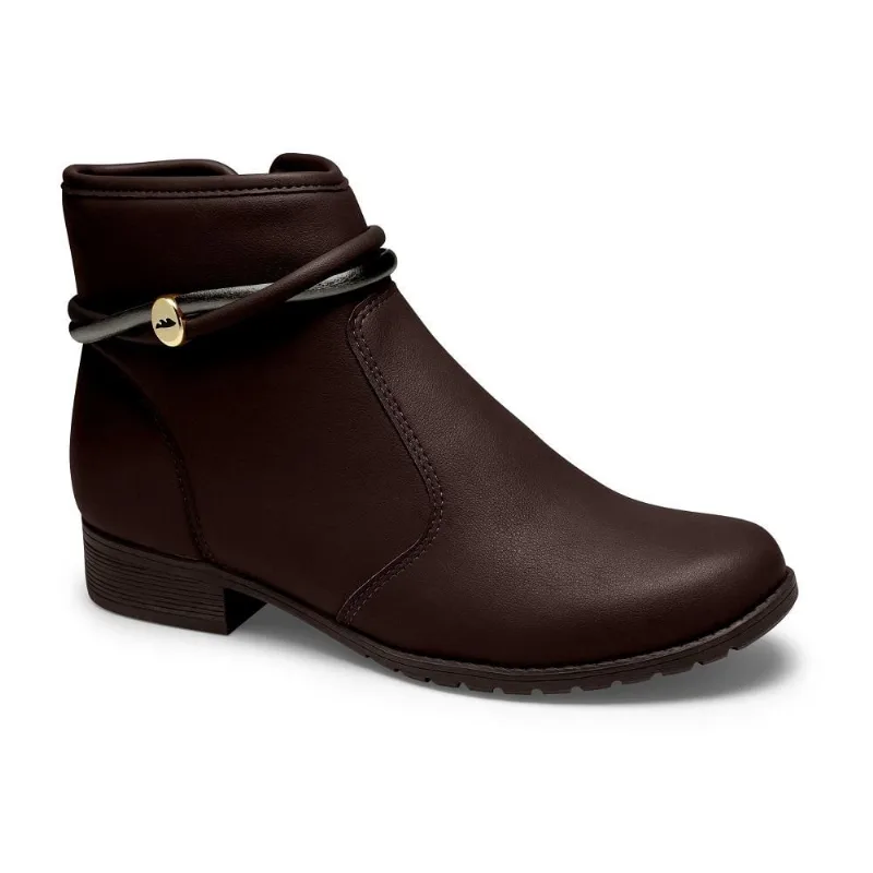 Bota dakota cano curto ref G9554