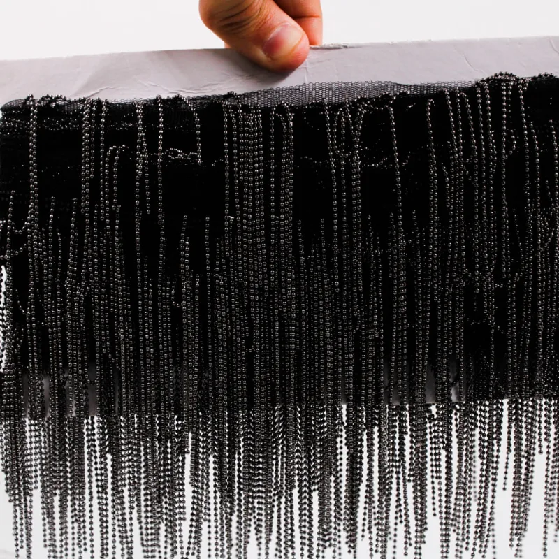 FRANJA DE TULE COM CORRENTE DE BOLINHA 8CM EM FERRO COM 9,14 METROS 072 - Preto