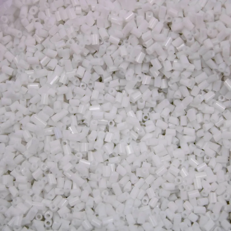 Vidrilho 2.2MM em Vidro com 45G 041 - Branco Opaco 41