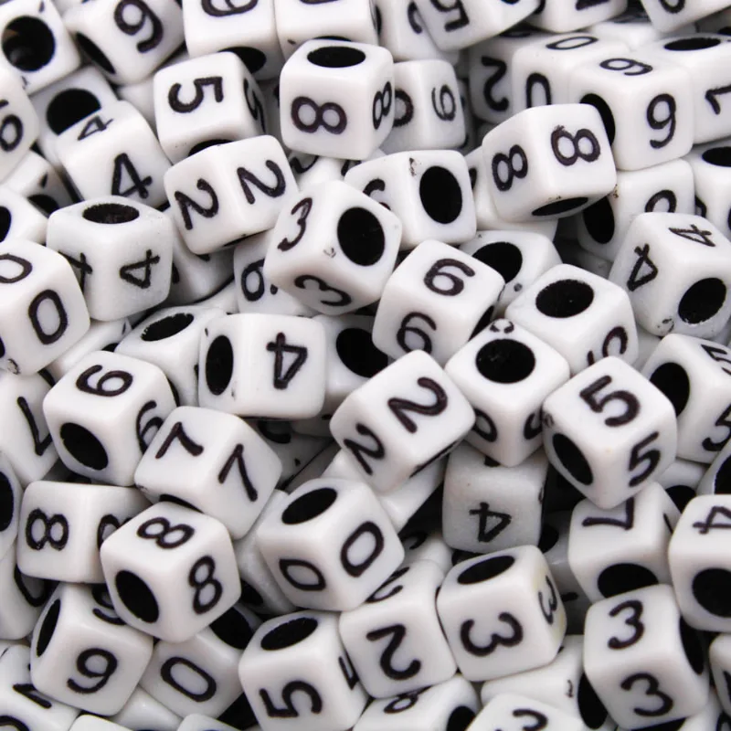 Entremeio Quadrado Com Numero E Hashtag 6X6mm Em Plastico Com 50Gr Branco E Preto