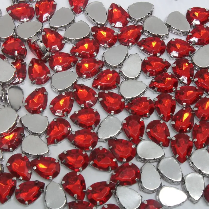 CHATON ENGRAMPADO GOTA 13X18MM EM METAL E ACRILICO COM 25 PEÇAS 201 - Vermelho