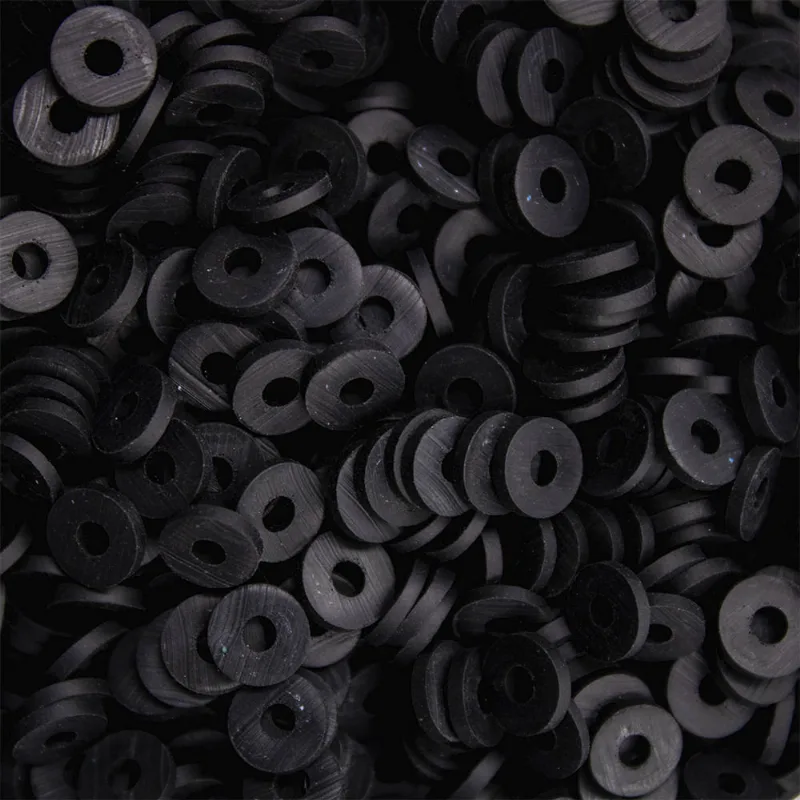 Entremeio Fimo Disquinho Leitoso 06Mm Em Pvc Com 50Gr 225 - Preto Z25