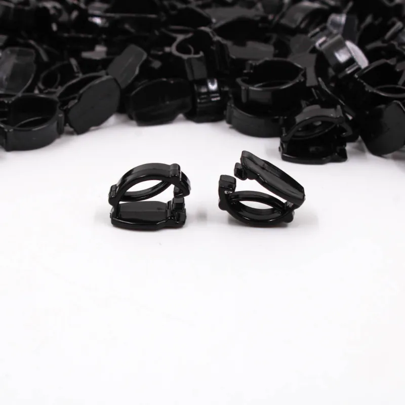 Adaptador De Aplique Para Tenis 09X15mm Em Plástico Com 50 Peças 225 - Preto Z25