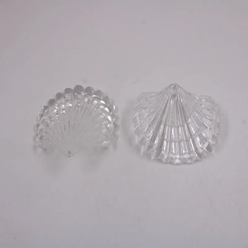 Concha Do Mar Pecten Scallop 78X75mm Em Acrilico Com 25G Cristal Transparente