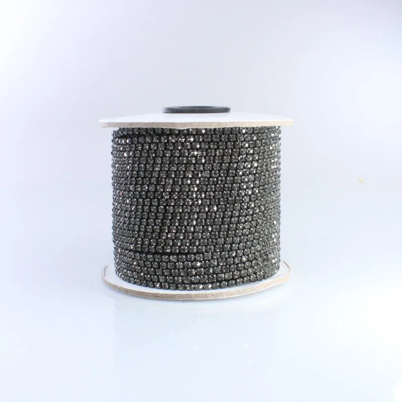CORRENTE DE STRASS JUNTA SS16 EM VIDRO COM 01 METRO 546 - Grafite + Fume