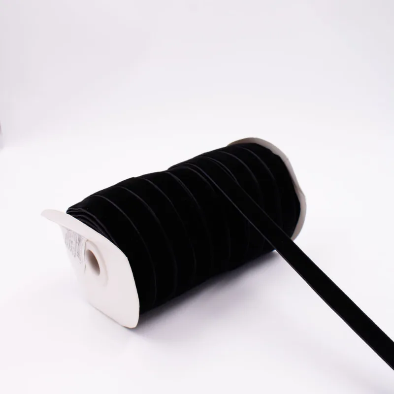 FITA DE VELUDO 15MM EM POLIESTER COM 01 METRO 225 - Preto Z25