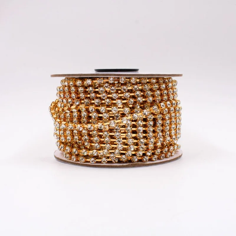 Corrente De Strass Separada Ss20 Em Vidro Com 01 Metro 543 - Dourado + Cristal