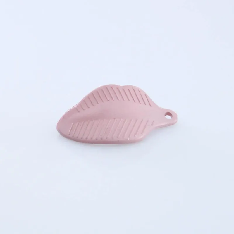 Pingente Folha Fosca 31X17mm Em Acrilico Com 25G 047 - Lilas 011