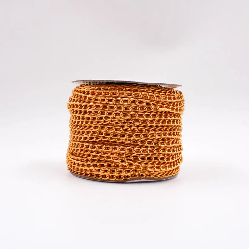 Corrente Cartier Em Aluminio 7.5X5mm Rolo Com 01 Metro 073 - Dourado