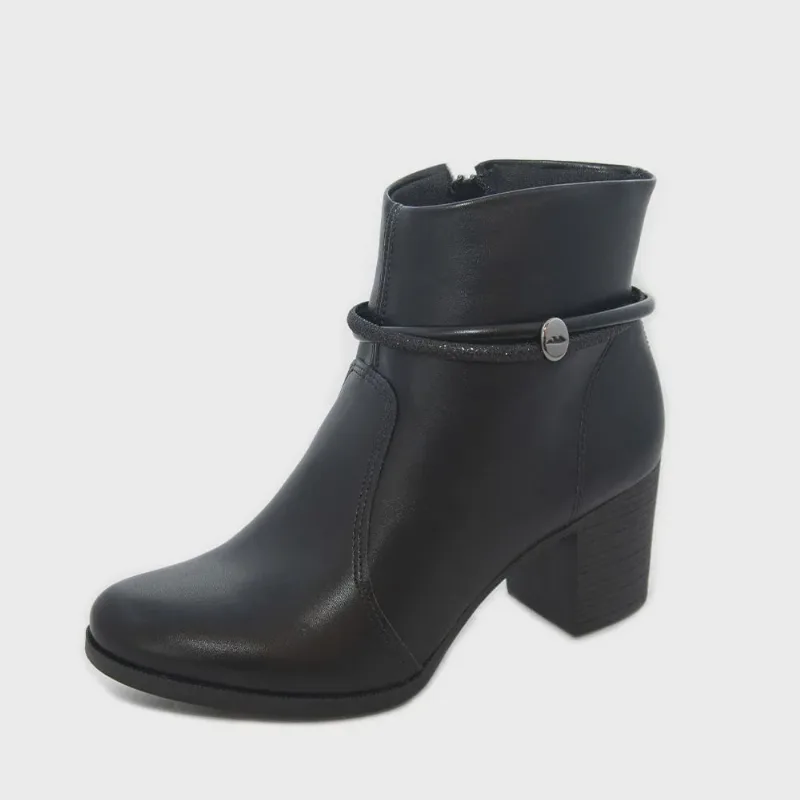 Bota Feminina Dakota Cano Baixo ref: G-9641