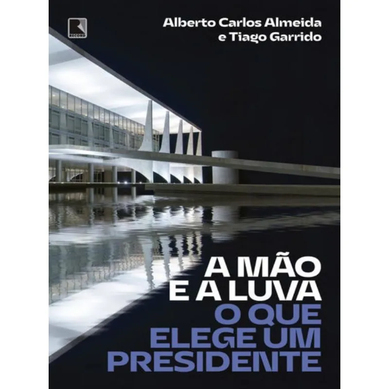 A MÃO E A LUVA