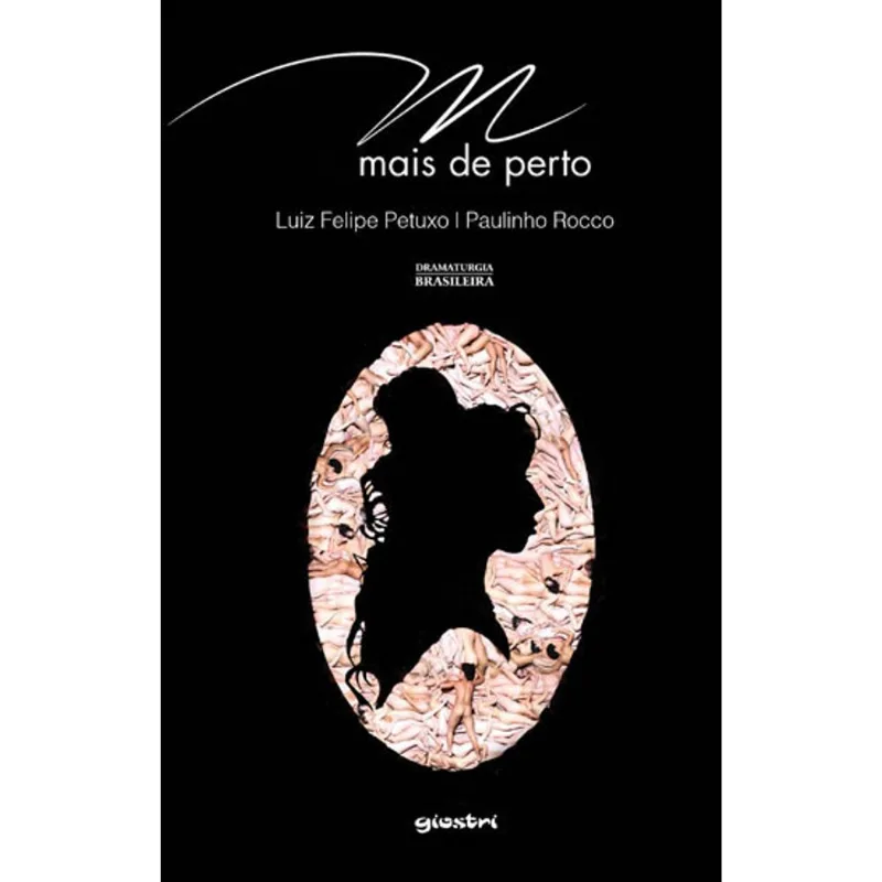 M MAIS DE PERTO